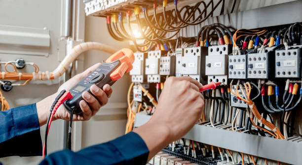Best Electrician Near Me  in Lone Tree, IA